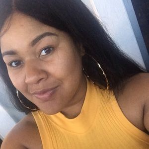 Meet your Posher, Joy